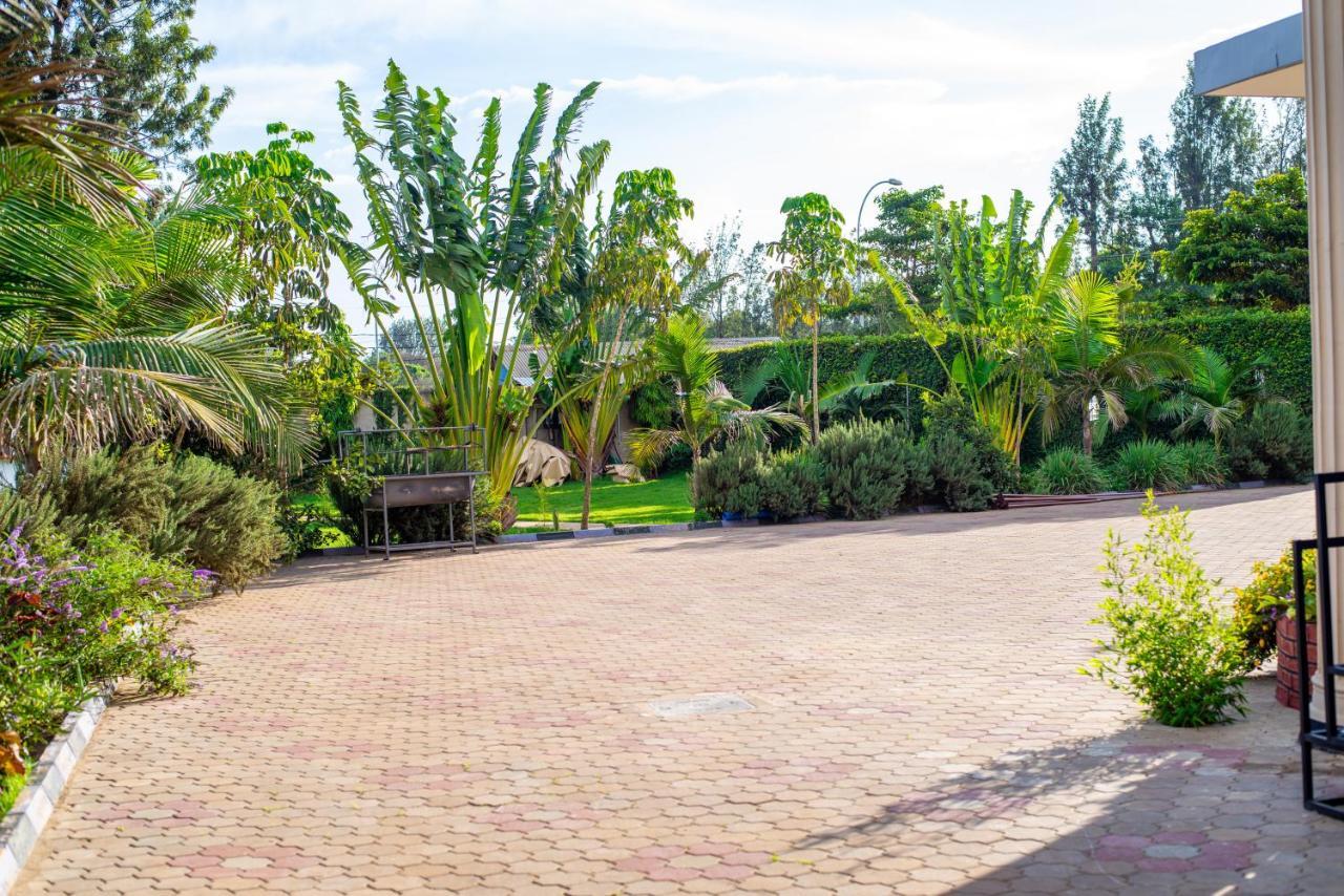 Elanacha Hotel อารูชา ภายนอก รูปภาพ