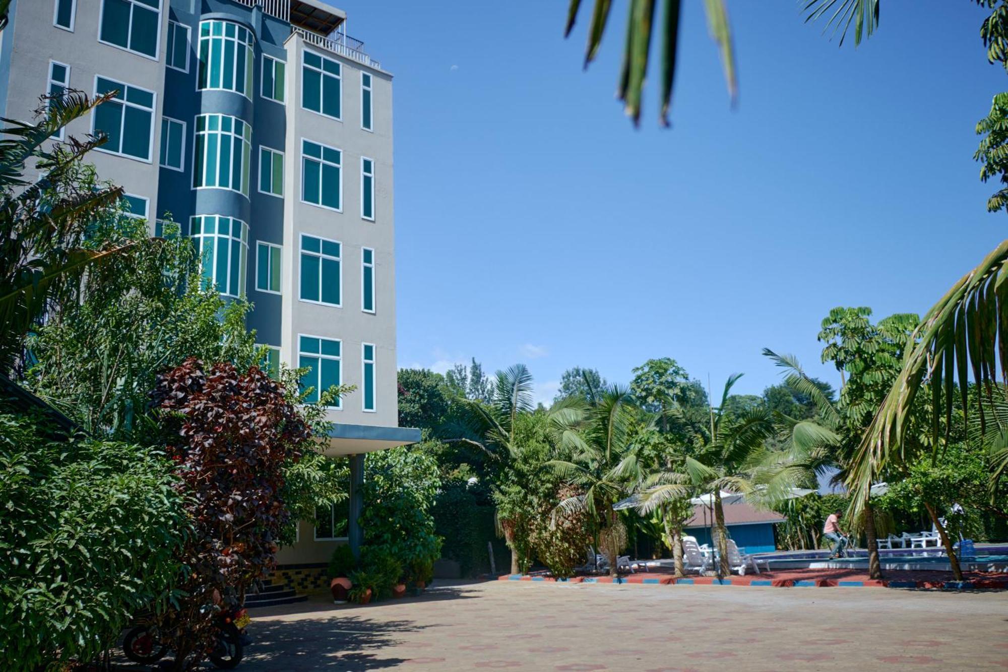 Elanacha Hotel อารูชา ภายนอก รูปภาพ