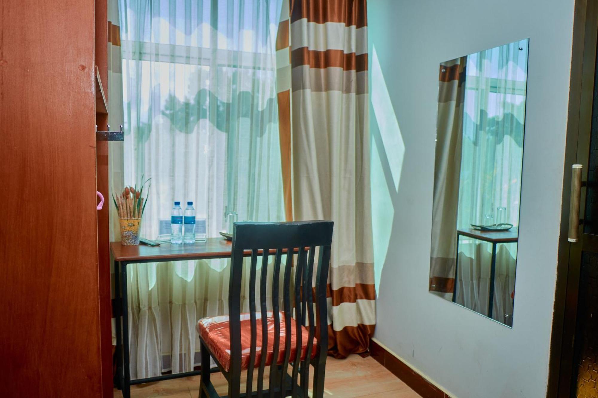 Elanacha Hotel อารูชา ภายนอก รูปภาพ